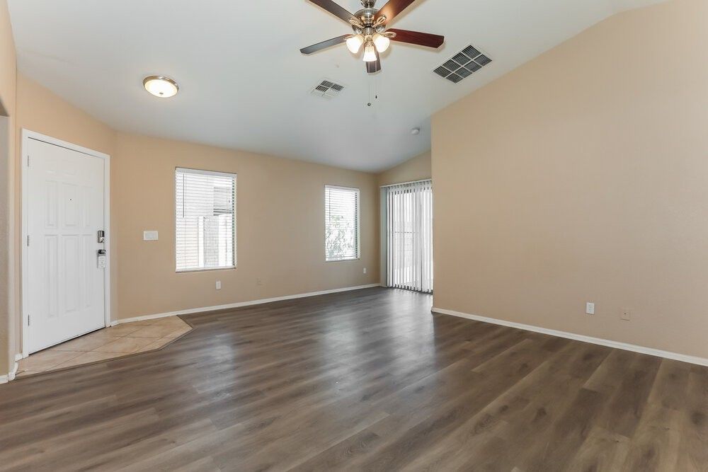 28953 N Coal Ave - Photo 5 of 16