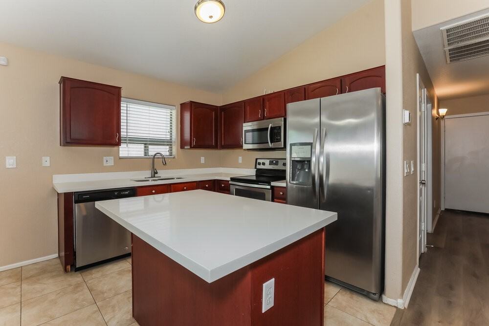 28953 N Coal Ave - Photo 6 of 16