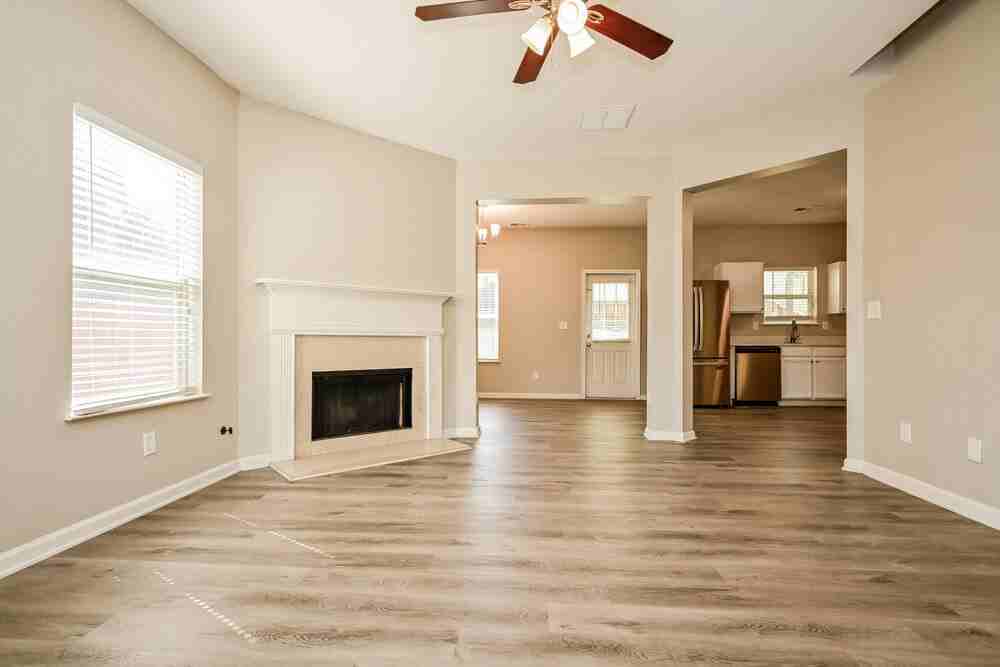 2009 Farm Hill Ct - Photo 4 of 17