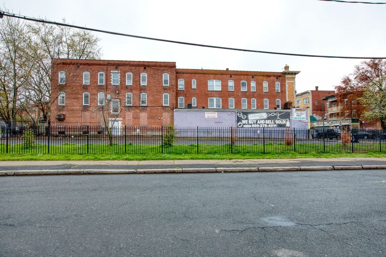 825-829 825-829 Park Street - 825 2N - Photo 3 of 29