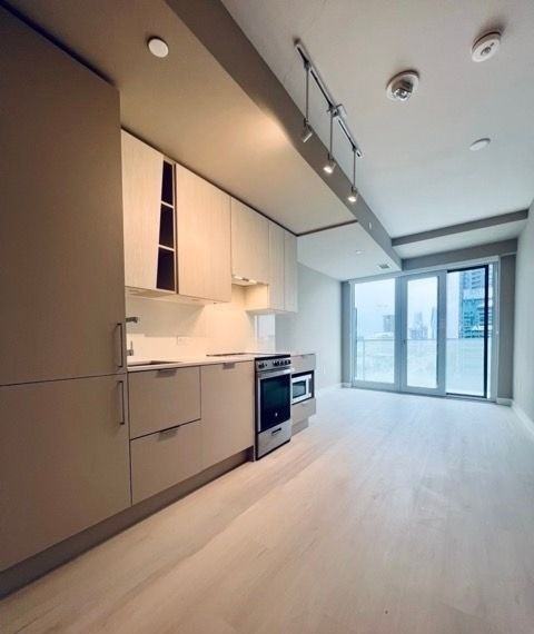 3900 Confederation Parkway #912 - Photo 3 of 5