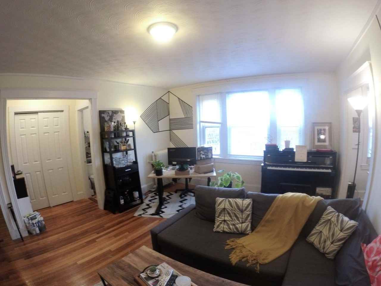 1614 Commonwealth Ave - Photo 2 of 22