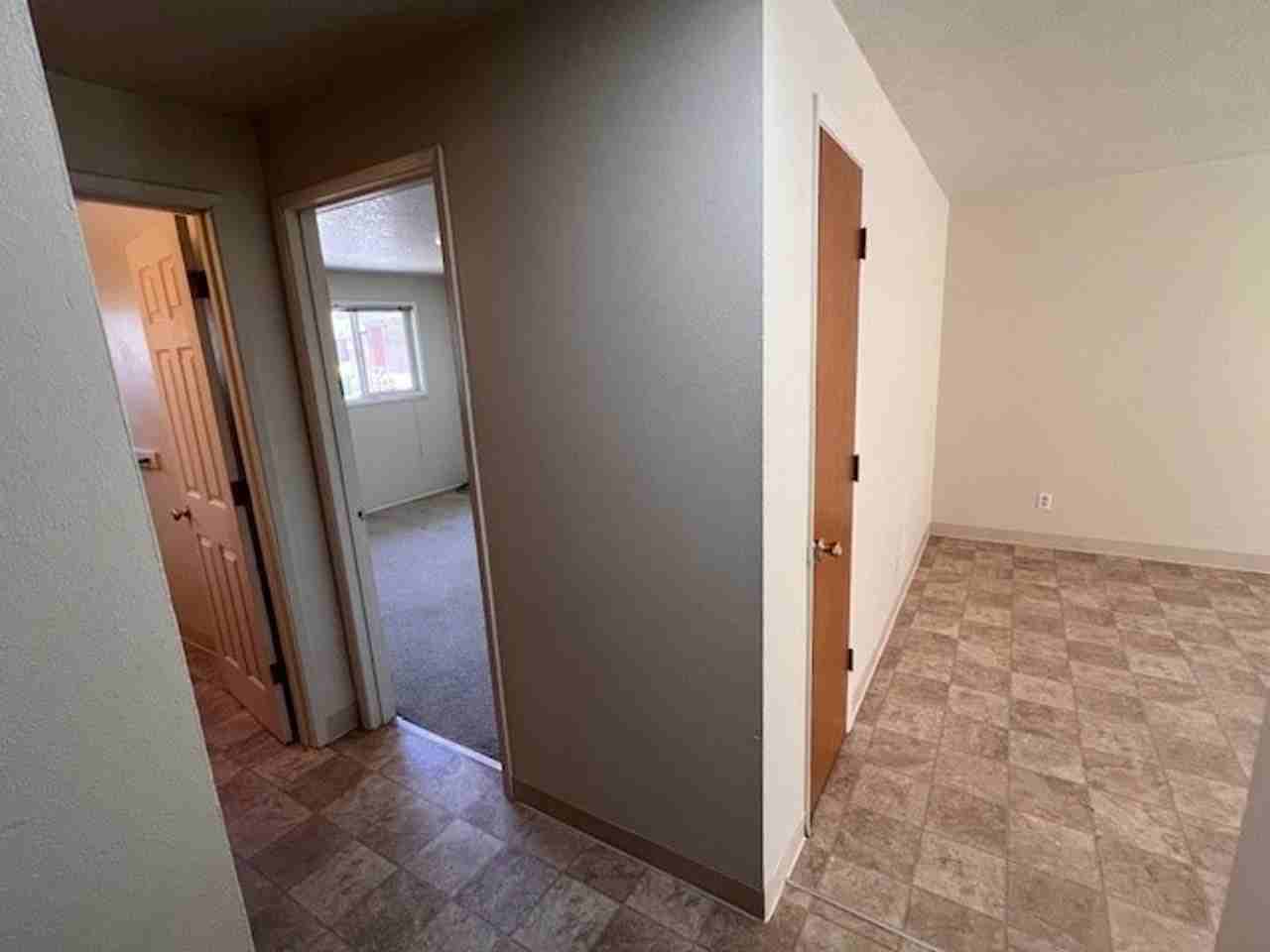 Trinit - Photo 4 of 27