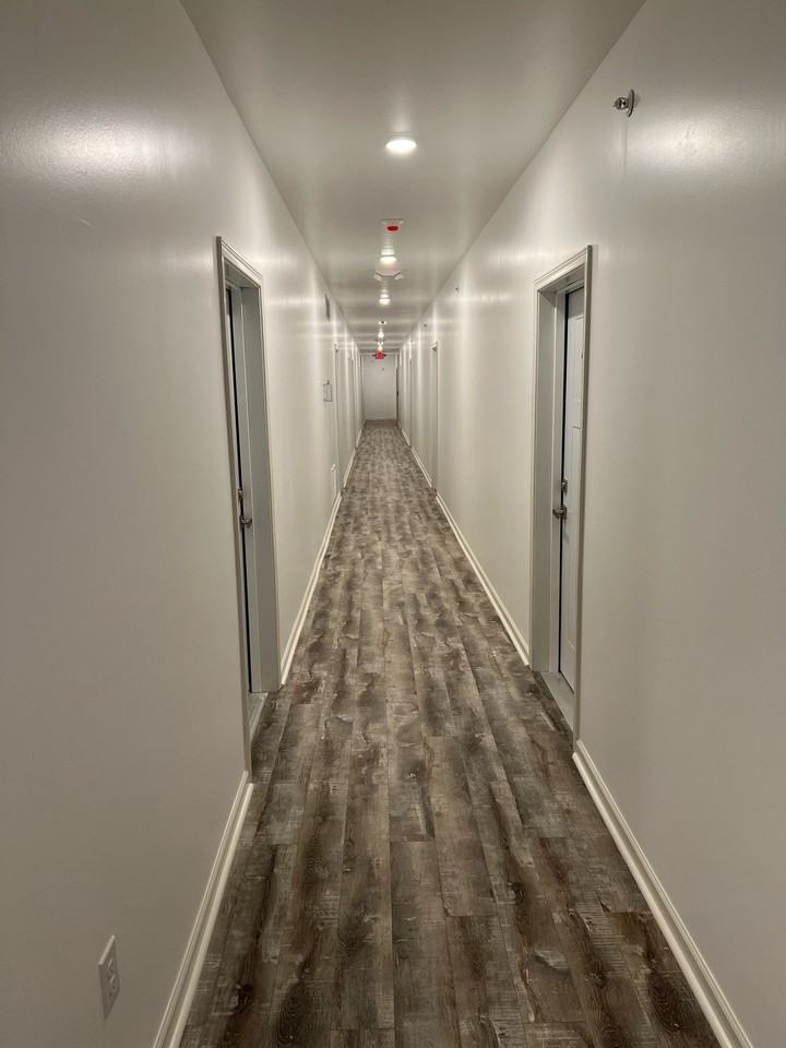 5312 Ridge Avenue - Photo 5 of 7