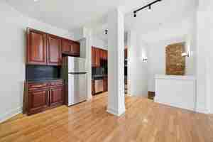 featured image of 2232 Christian St