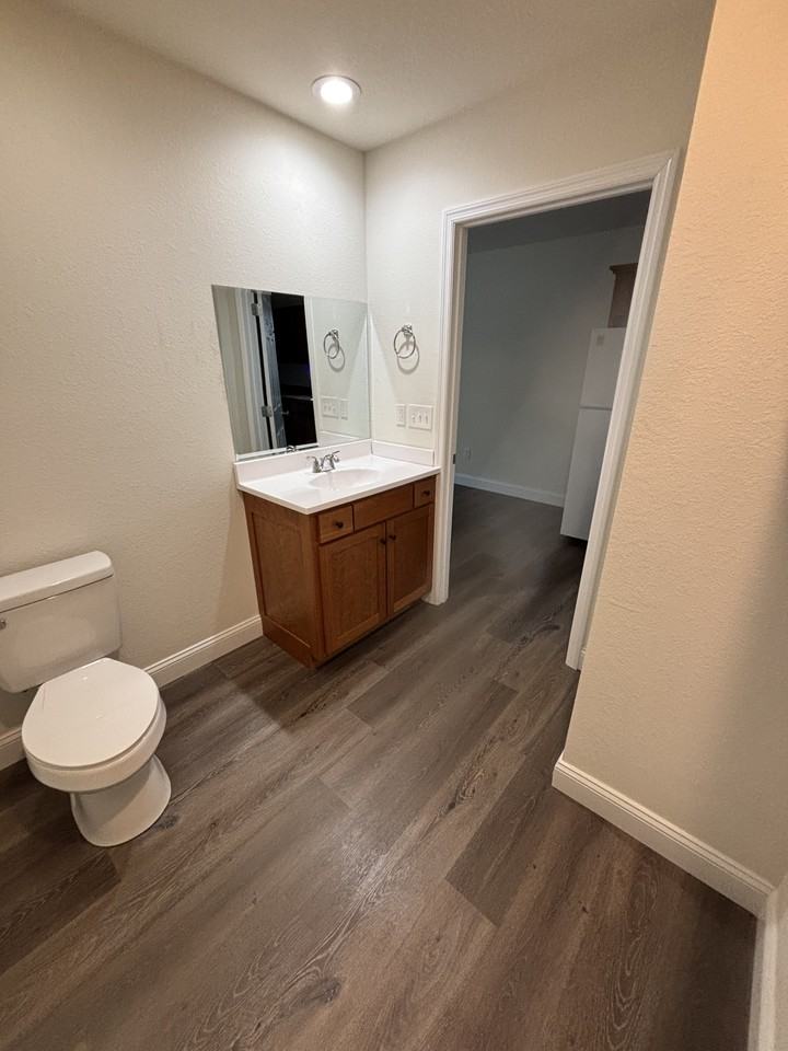 1726 View Street - Photo 4 of 10