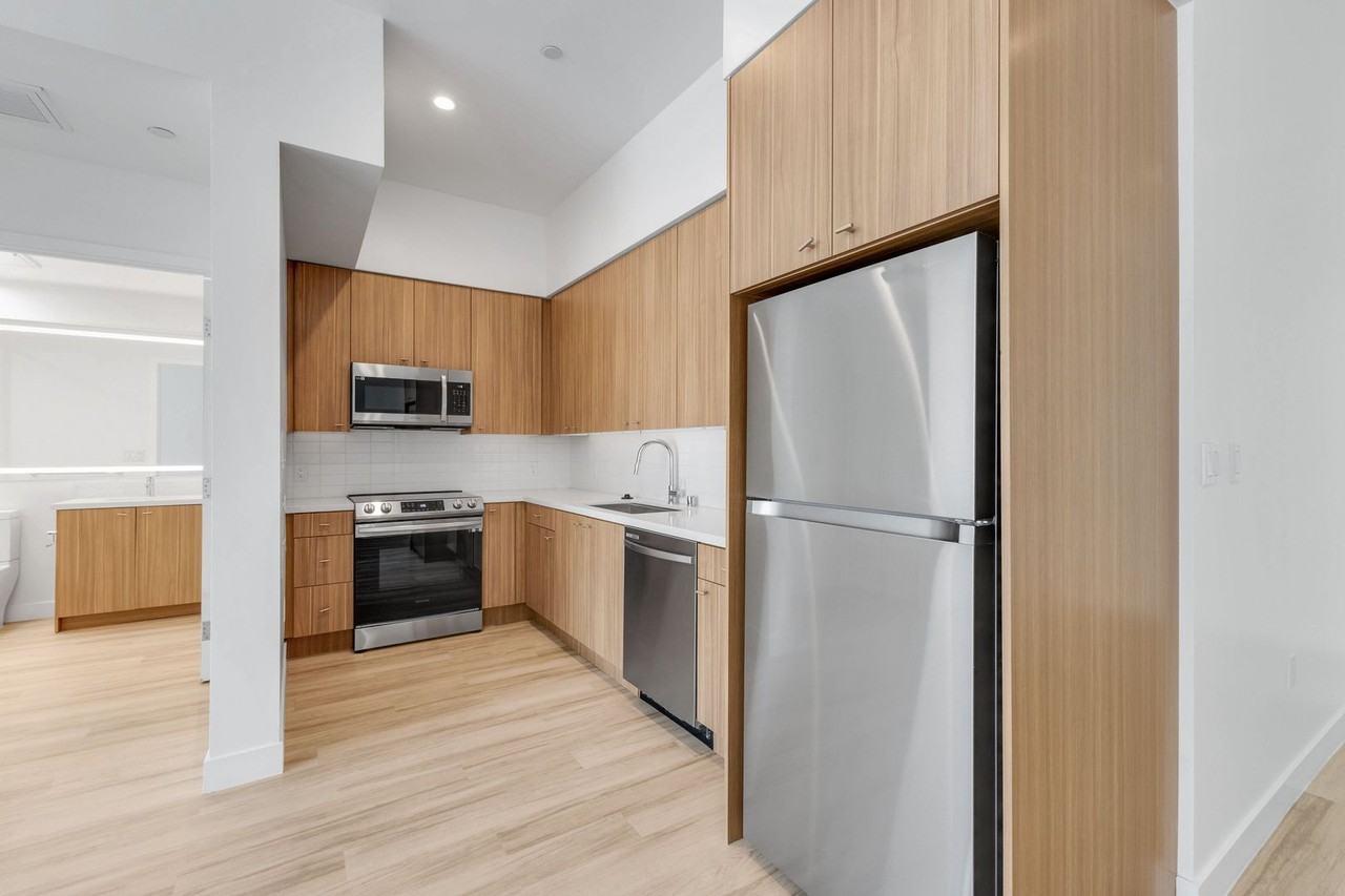 Uptown Lofts - Photo 4 of 28