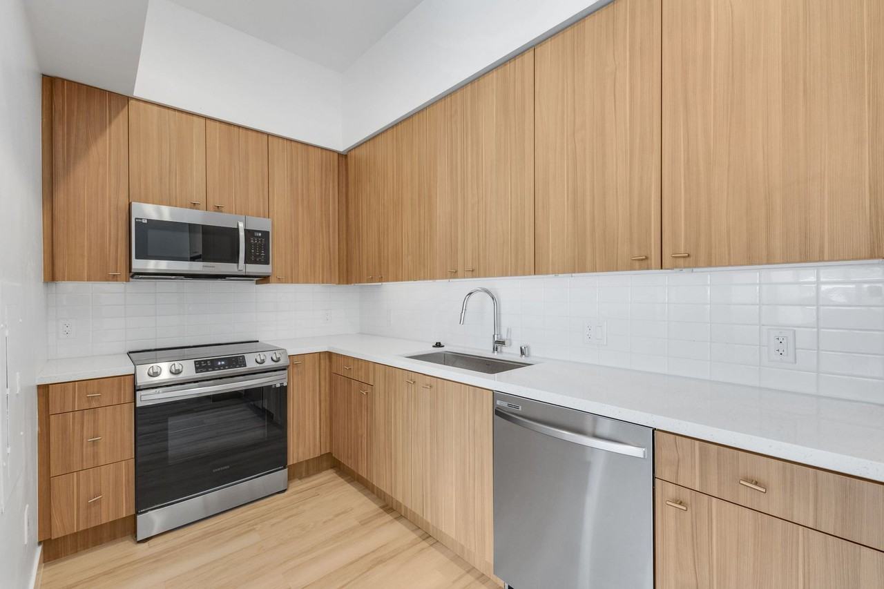 Uptown Lofts - Photo 6 of 28