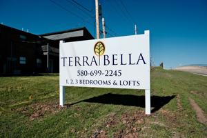 featured image of 4002A Nw Ozmun Ave