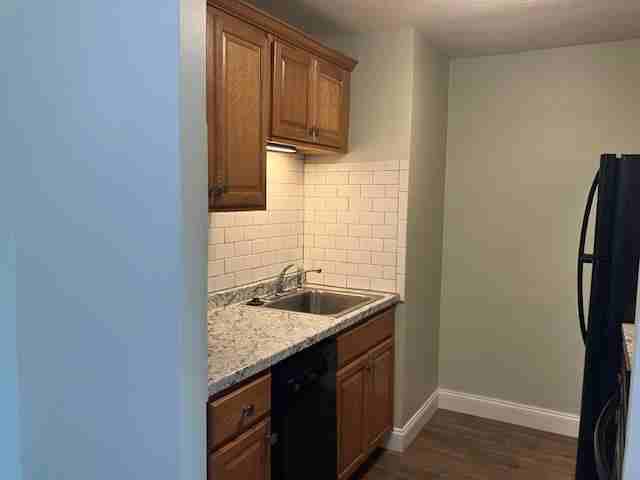 356 Lincoln St #10 - Photo 4 of 7