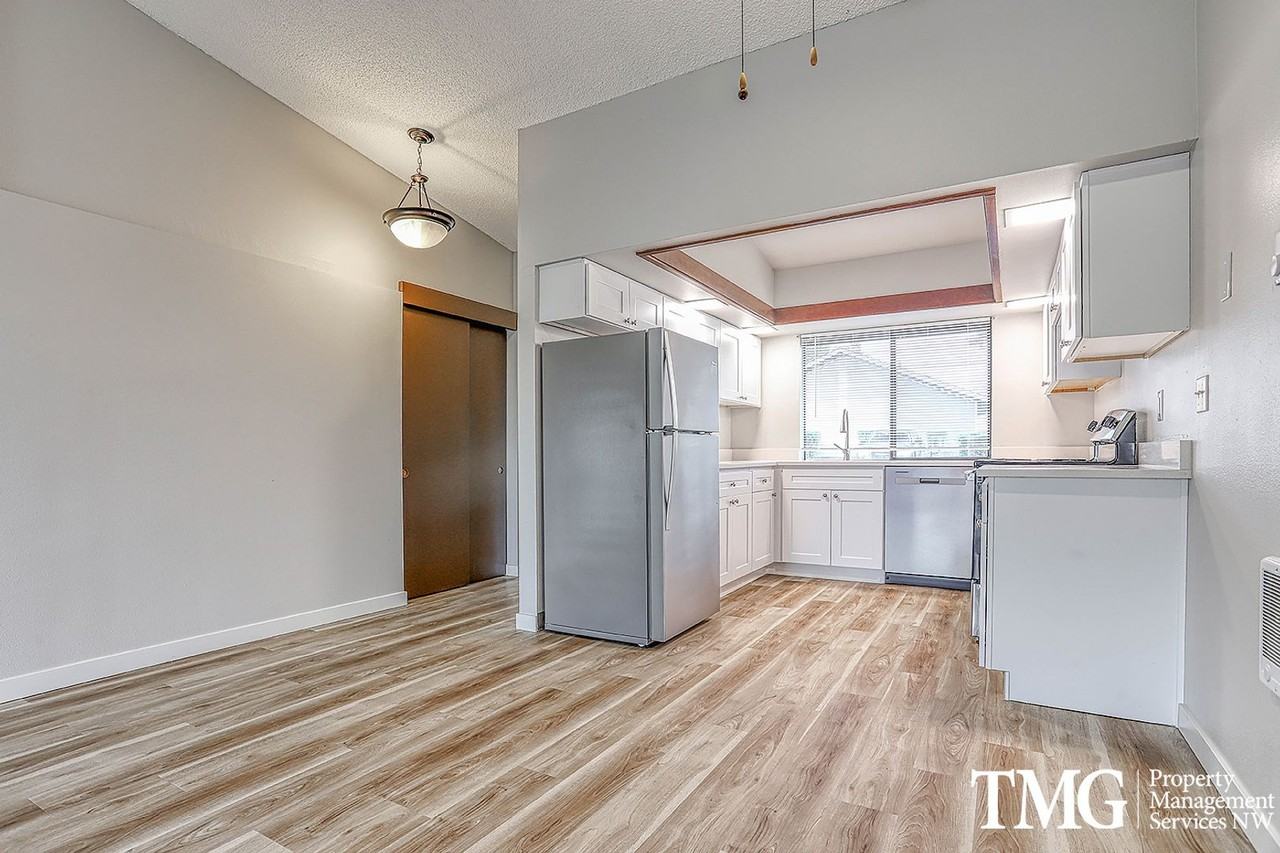 Birch Tree Apartments - Photo 2 of 26