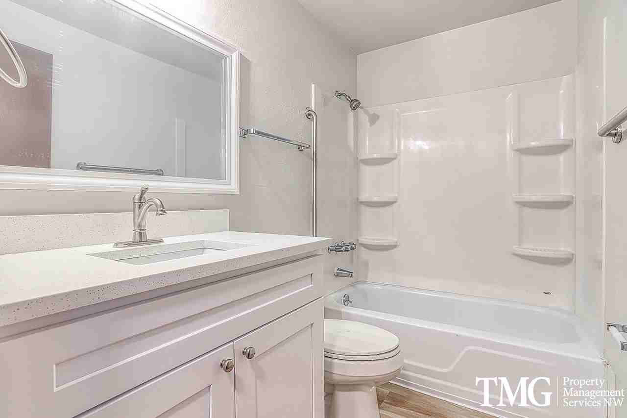 Birch Tree Apartments - Photo 6 of 26