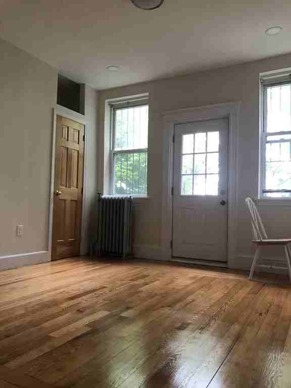 16 Copenger St #U2 - Photo 7 of 8