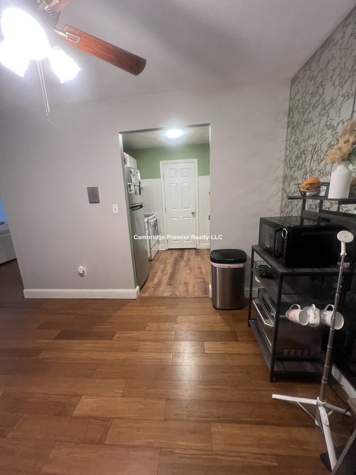 Washington St #9 - Photo 7 of 50