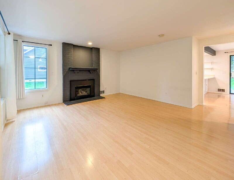 115 E Jonathan Rd - Photo 2 of 31