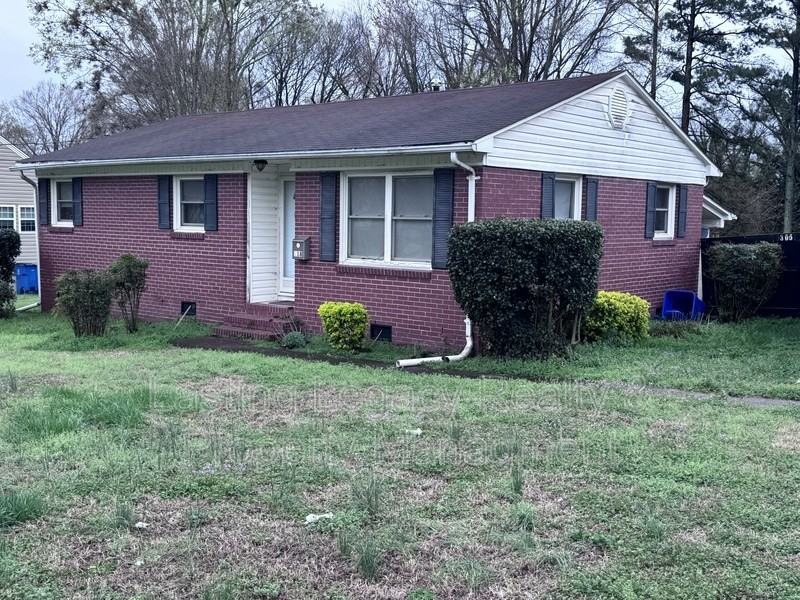 218 Spring St - Photo 2 of 11