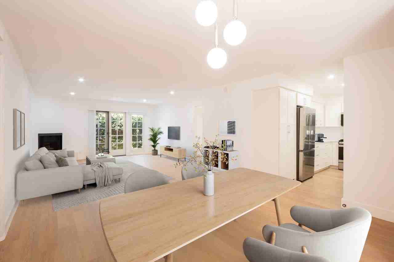 1134 26th St - Photo 3 of 5