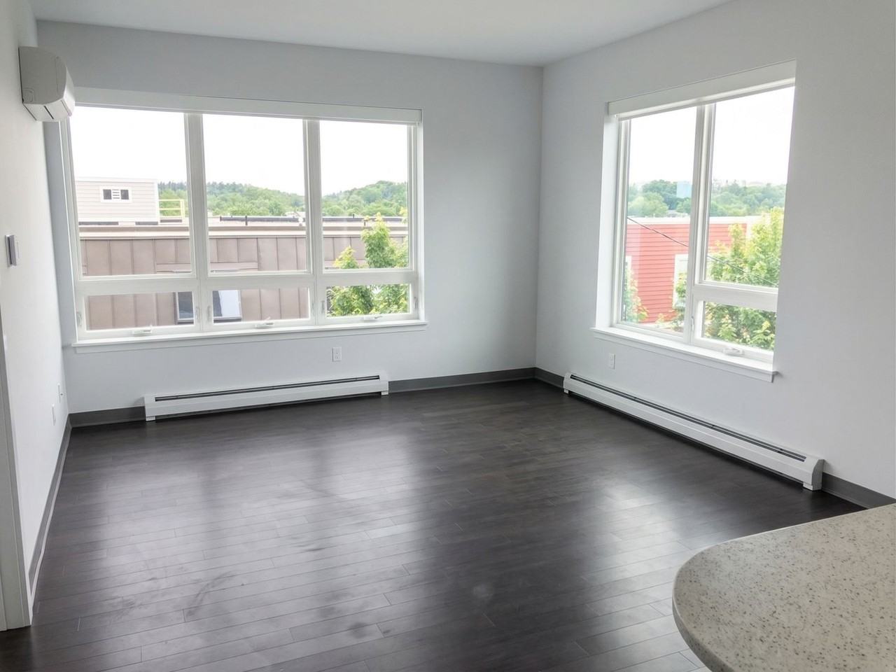 City Lights — Modern, Luxury Living in Downtown Winooski - Photo 7 of 28