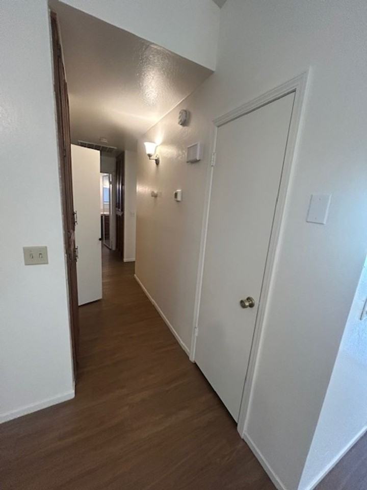 1231 W Whispering Pines Ct - Photo 6 of 17