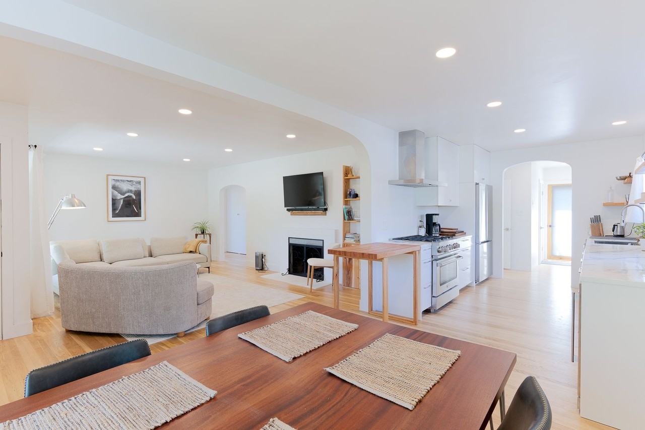 309 Agnus Dr - Photo 4 of 27