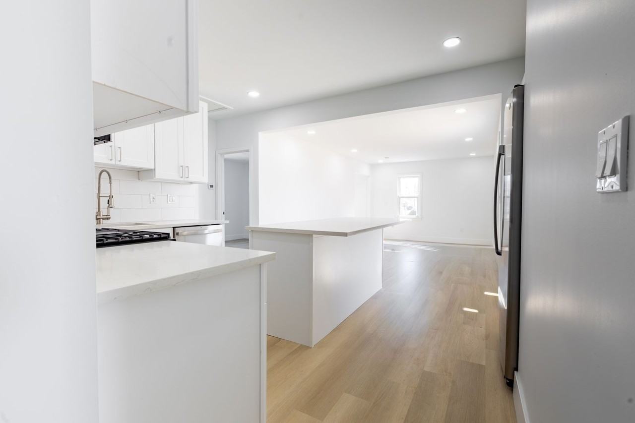 89 Stewart Ave - Photo 7 of 30