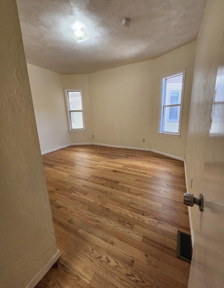 52 Deering Rd #3 - Photo 2 of 7