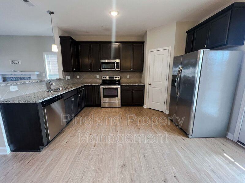 388 Dundee Farm Rd - Photo 5 of 21