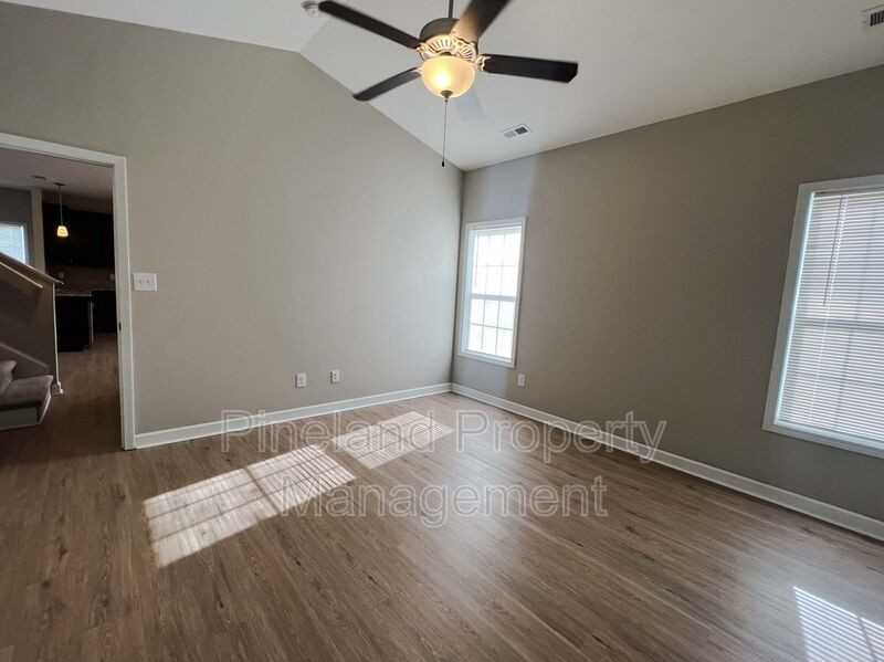 388 Dundee Farm Rd - Photo 7 of 21