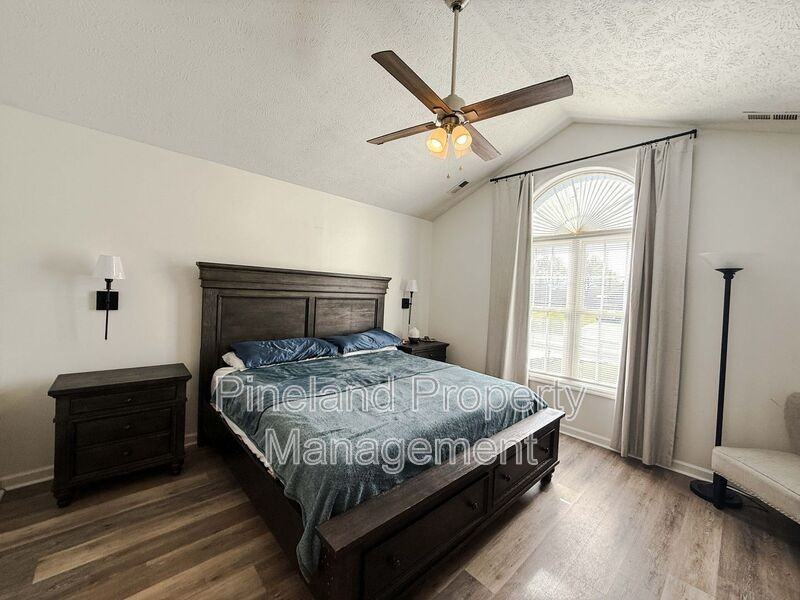 301 Buckeye Dr - Photo 7 of 17