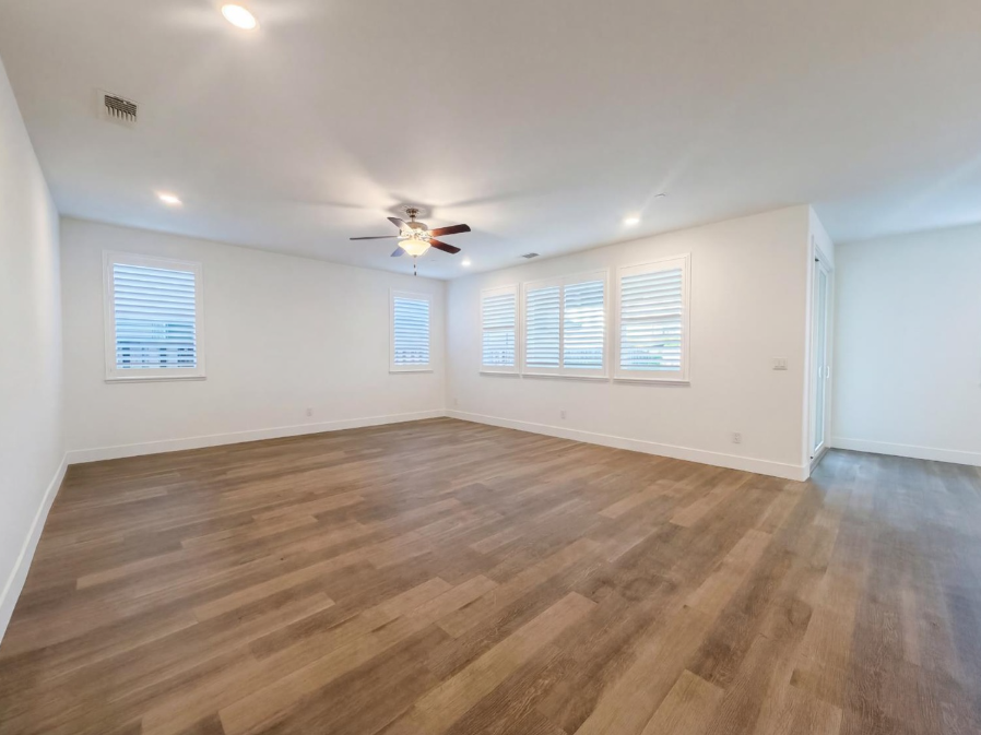 8292 Triplefin Way - Photo 2 of 36