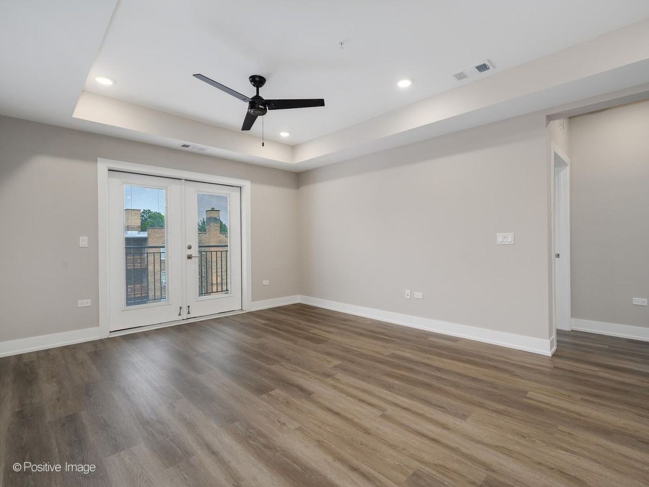 261 Washington Boulevard - Photo 6 of 29