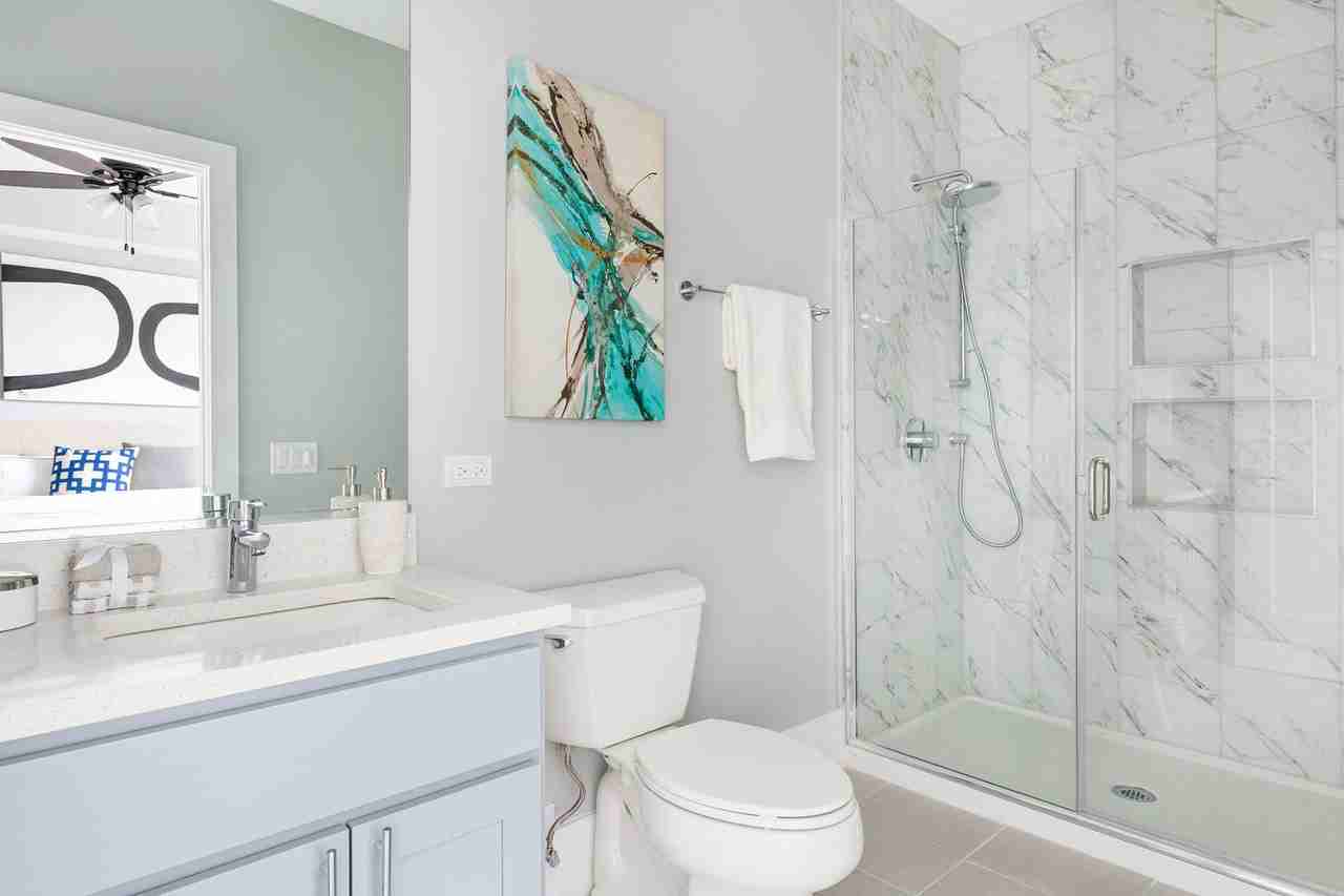 504 Lyman Avenue - Photo 4 of 16