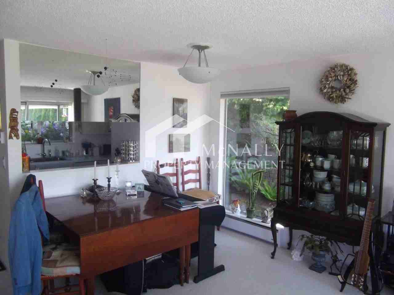 12612 Burnham Dr - Photo 2 of 9