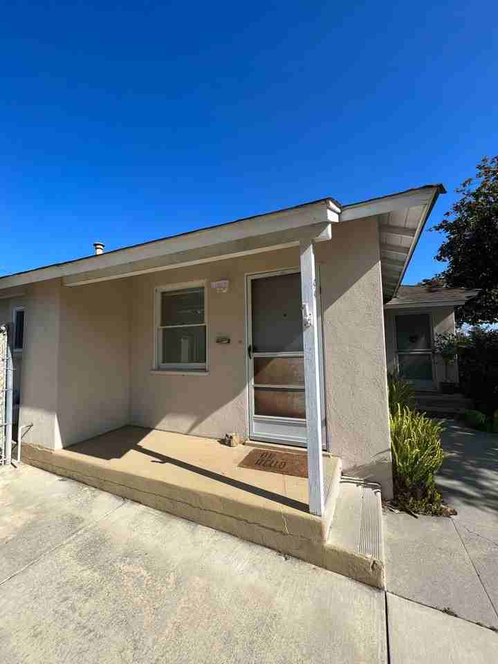 44 N Joanne Ave - Photo 2 of 10