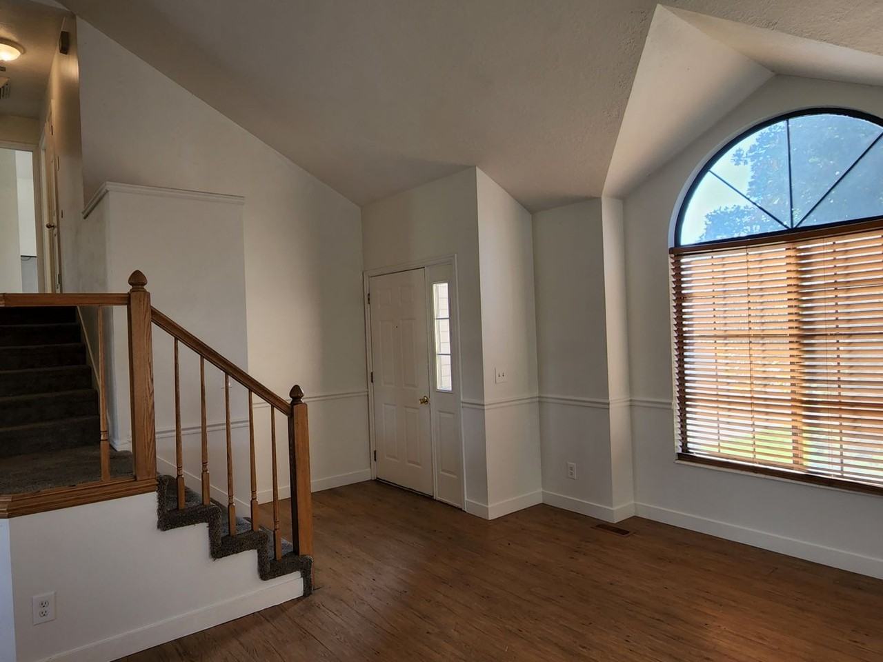 6847 S Beargrass Rd - Photo 2 of 23