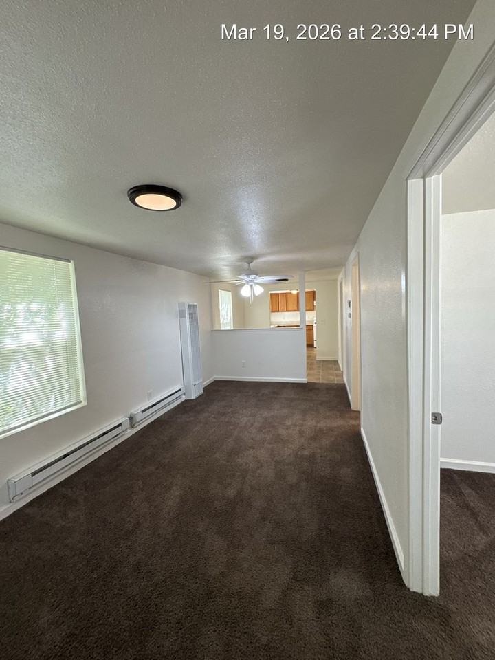 610 Pickerell Ave - Photo 2 of 17