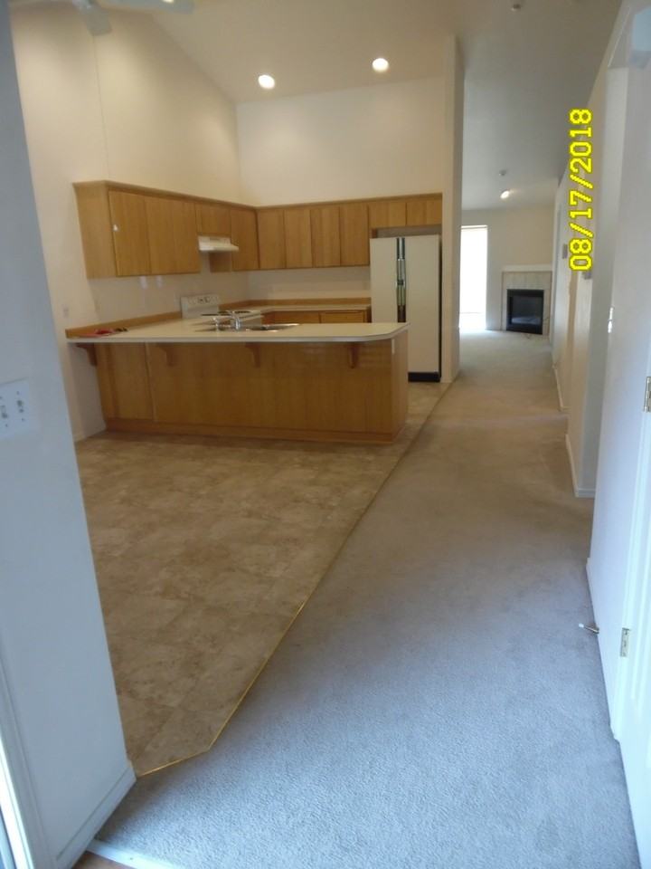 565 Nw Meadows Dr - Photo 4 of 23