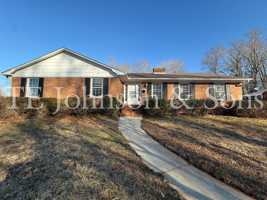 featured image of 3840 Tangle Ln
