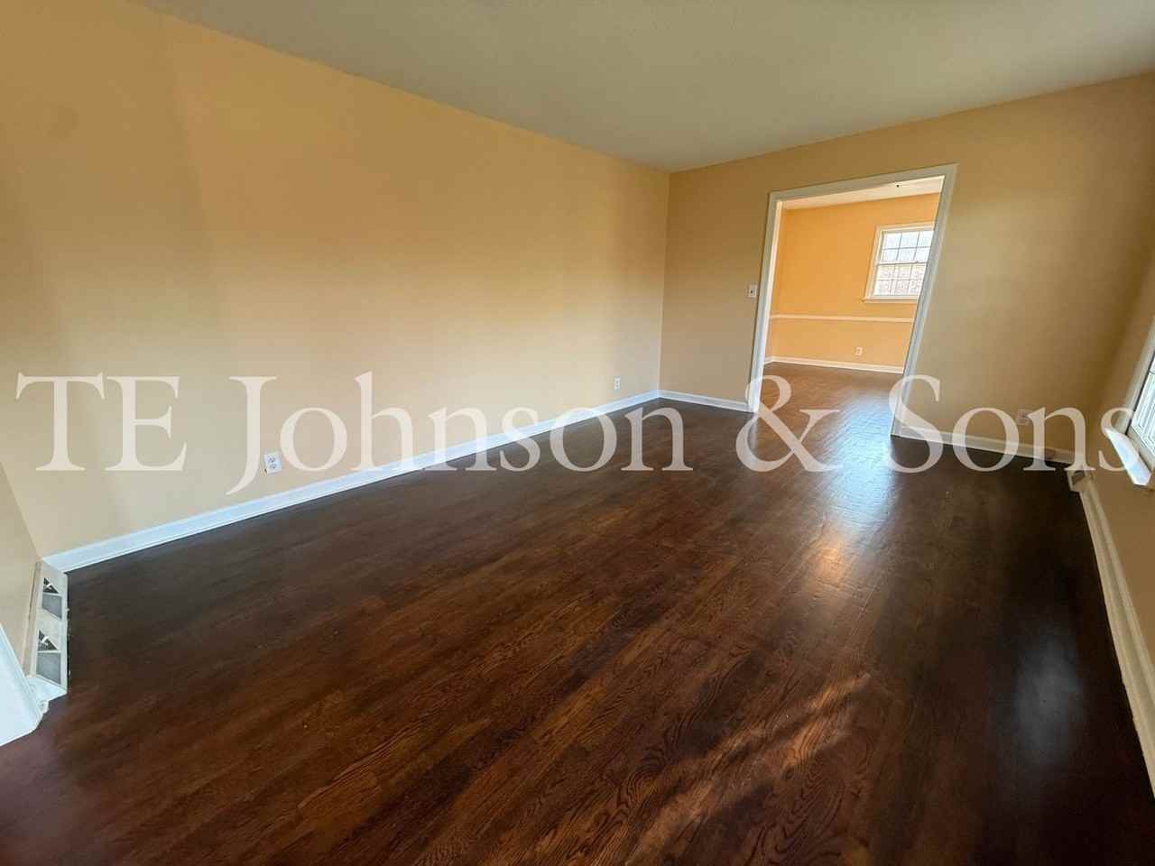 3840 Tangle Ln - Photo 4 of 46