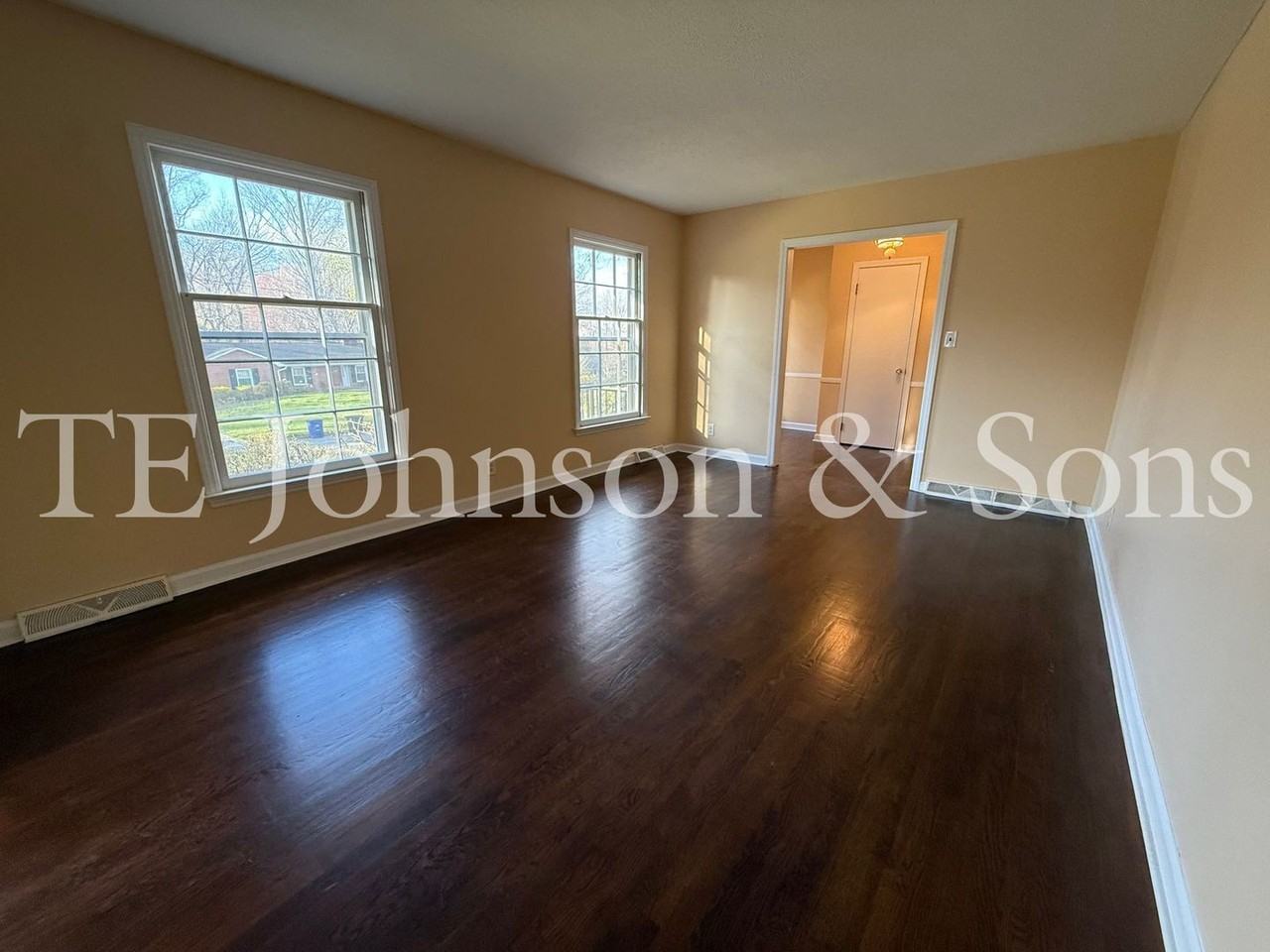 3840 Tangle Ln - Photo 6 of 46