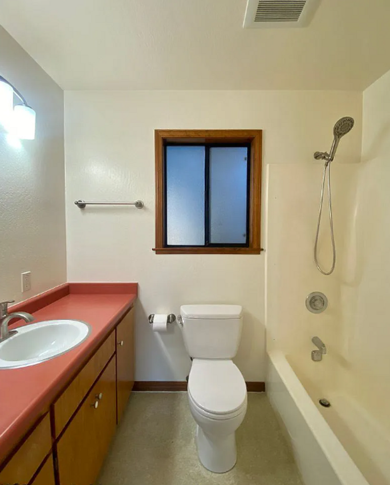 4448 Roblar Rd - Photo 6 of 9