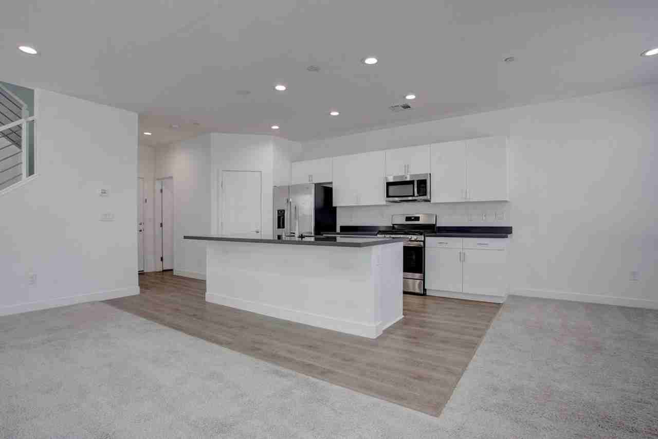 70 Harrison Rose Ct - Photo 6 of 45