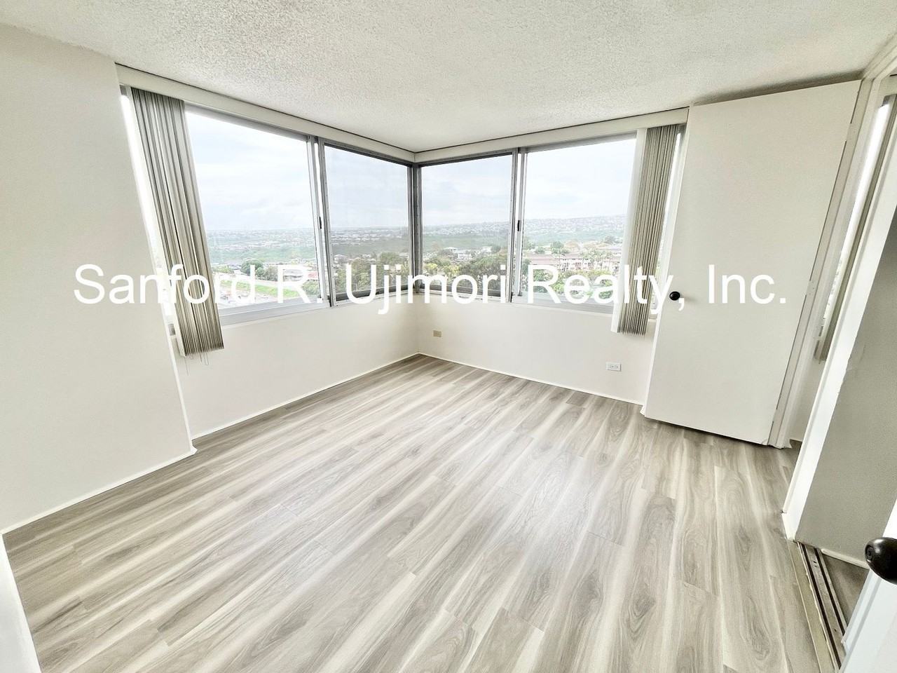 98-288 Kaonohi St #1007 - Photo 7 of 10