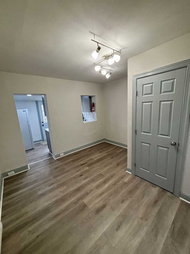 450 South St - Photo 3 of 15