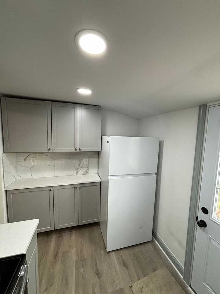 450 South St - Photo 7 of 15