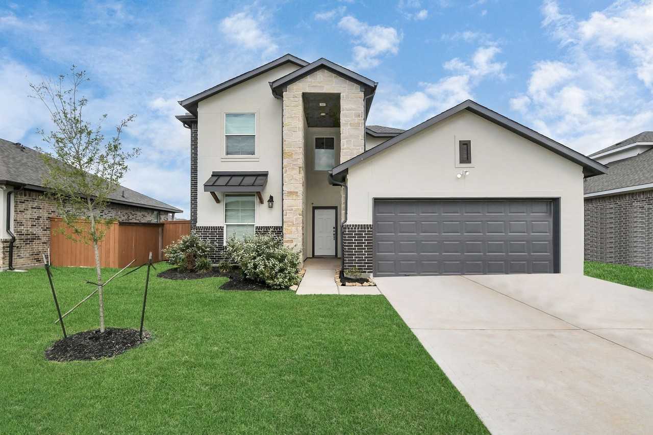 1233 Scarlet Creek Dr - Photo 3 of 24