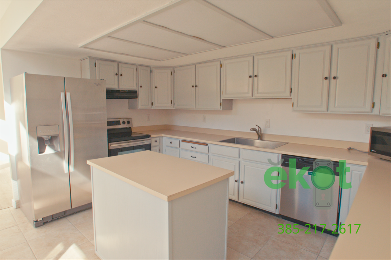 8461 S Regalia Rd - Photo 5 of 27