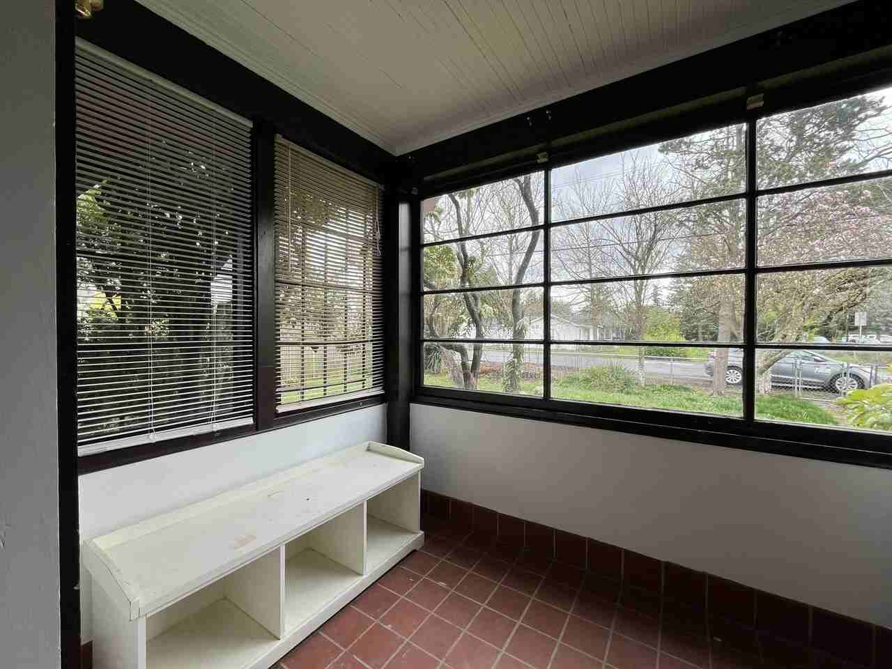 7139 Se 78th Ave - Photo 4 of 36