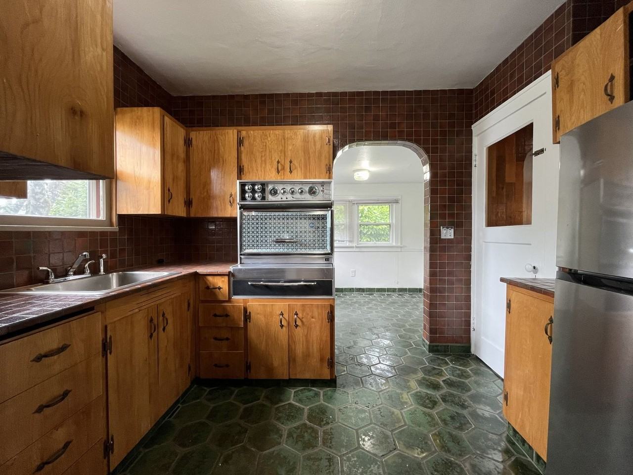 7139 Se 78th Ave - Photo 5 of 36