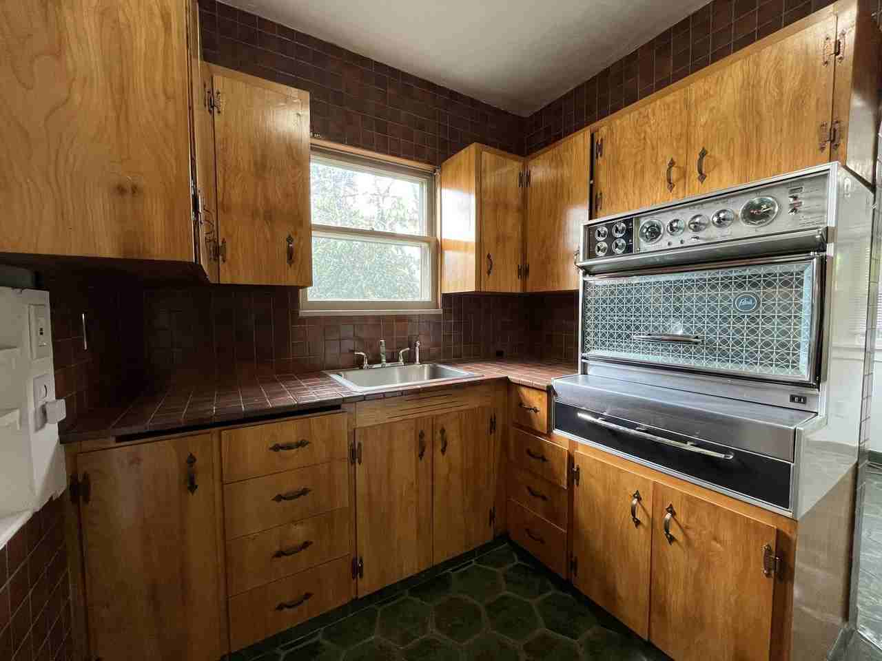 7139 Se 78th Ave - Photo 6 of 36